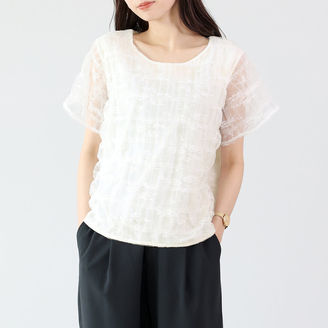 アレッタ ヴィータ Aletta vita レースレイヤードプルオーバー （オフホワイト） オフホワイト