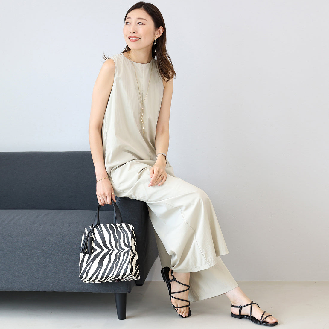 アレッタ ヴィータ Aletta vita シワ加工バックスリットサロペット （ベージュ） ベージュ