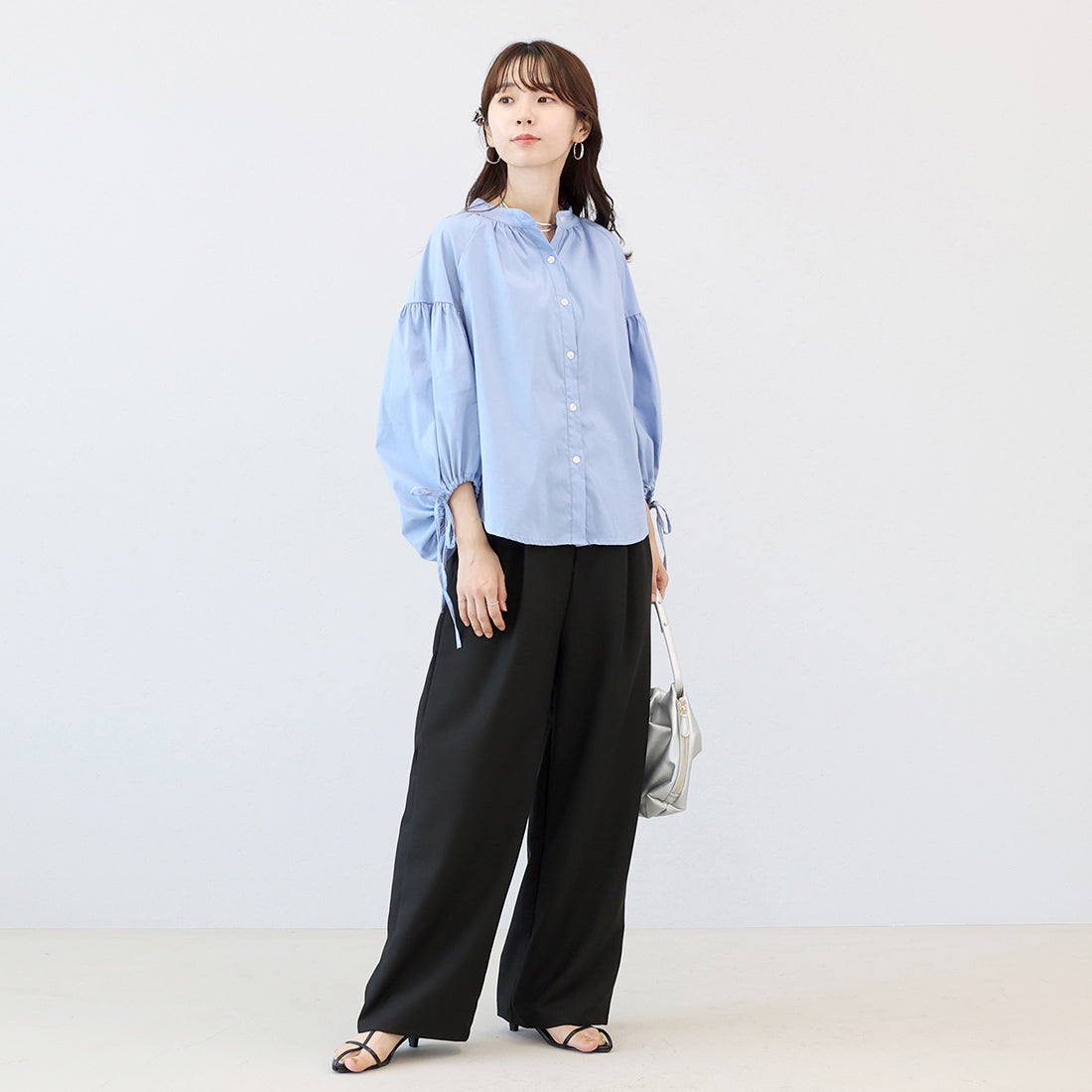アレッタ ヴィータ Aletta vita エステルツイルタックセミワイドパンツ （グレー） グレー