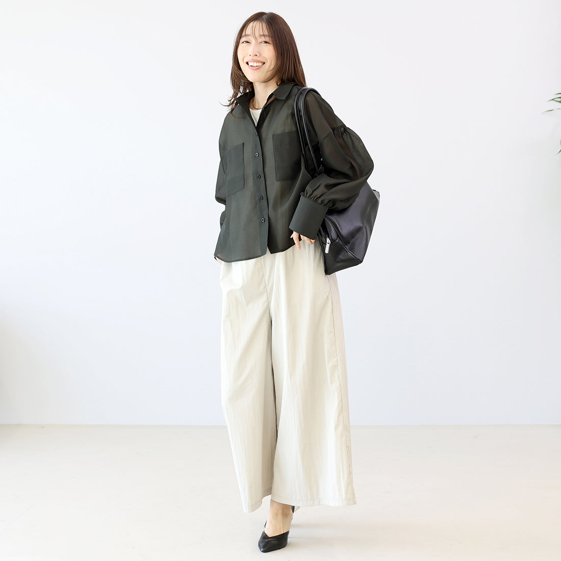 アレッタ ヴィータ Aletta vita 袖ギャザー両ポケシアー長袖シャツ （グレージュ） グレージュ