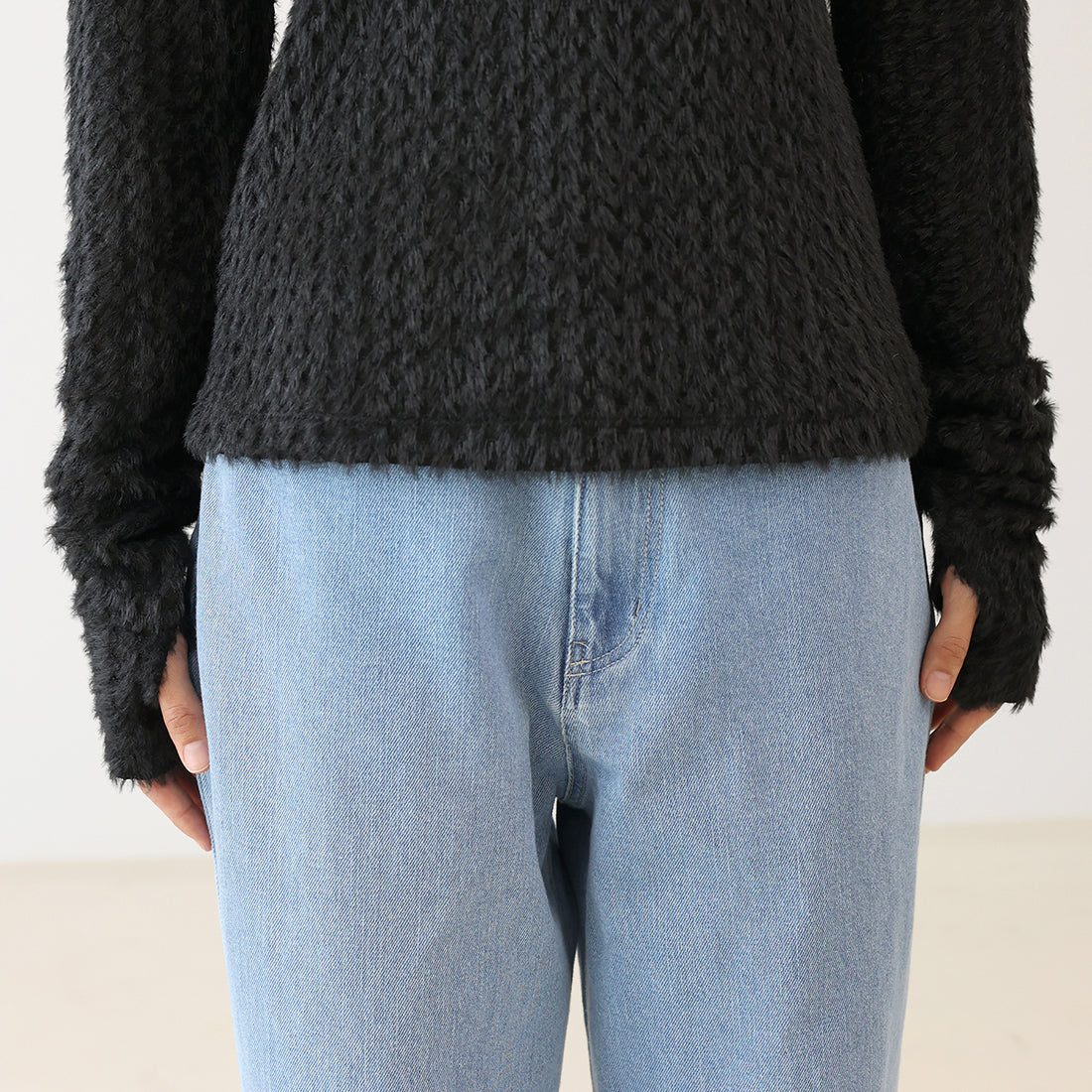 アレッタ ヴィータ Aletta vita ショートフェザーハイネックプルオーバー （ブラック） ブラック