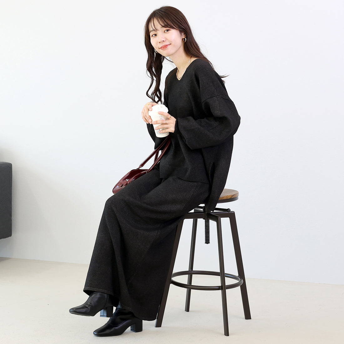 アレッタ ヴィータ Aletta vita 7GサイドスリットVネックニットプルオーバー （スミクロ） スミクロ