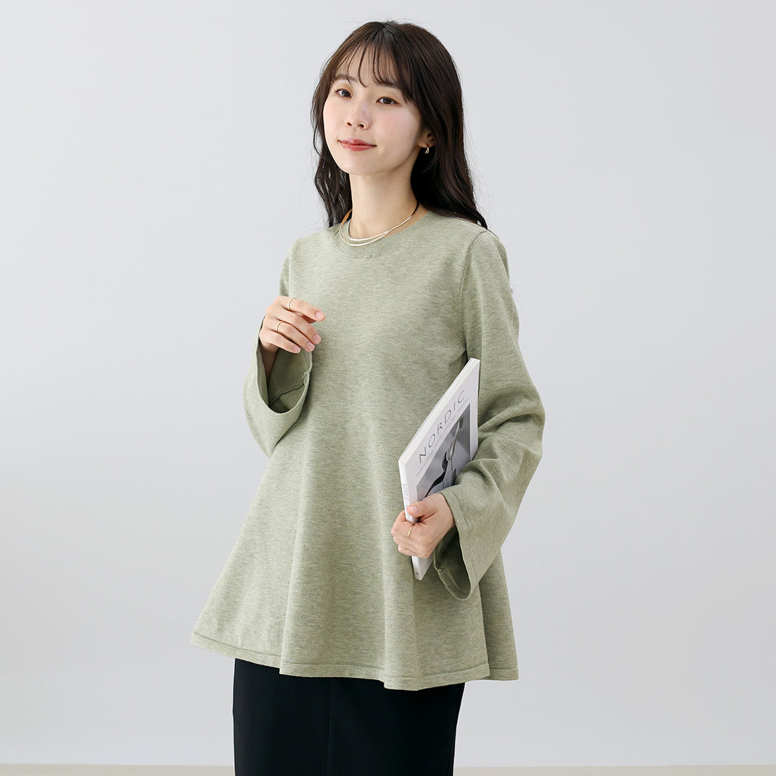 アレッタ ヴィータ Aletta vita フレアスリーブペプラムニットプルオーバー （ブラック） ブラック