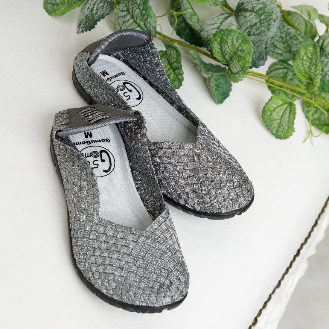 ゴムゴム Gomu56 驚きの屈曲性！フラットバレエパンプス