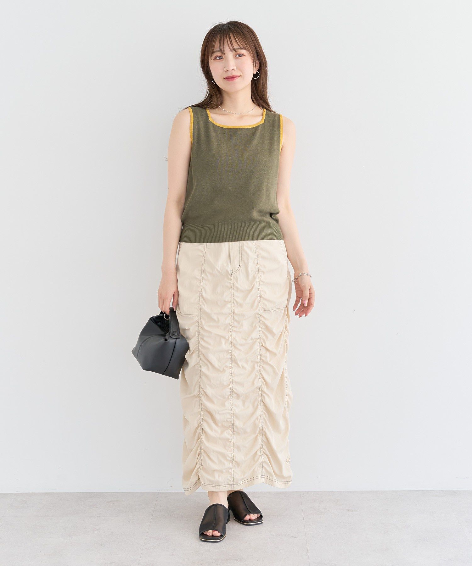 グリーン パークス Green Parks ・ELENCARE DUE バイカラーニットタンク （カーキ） カーキ