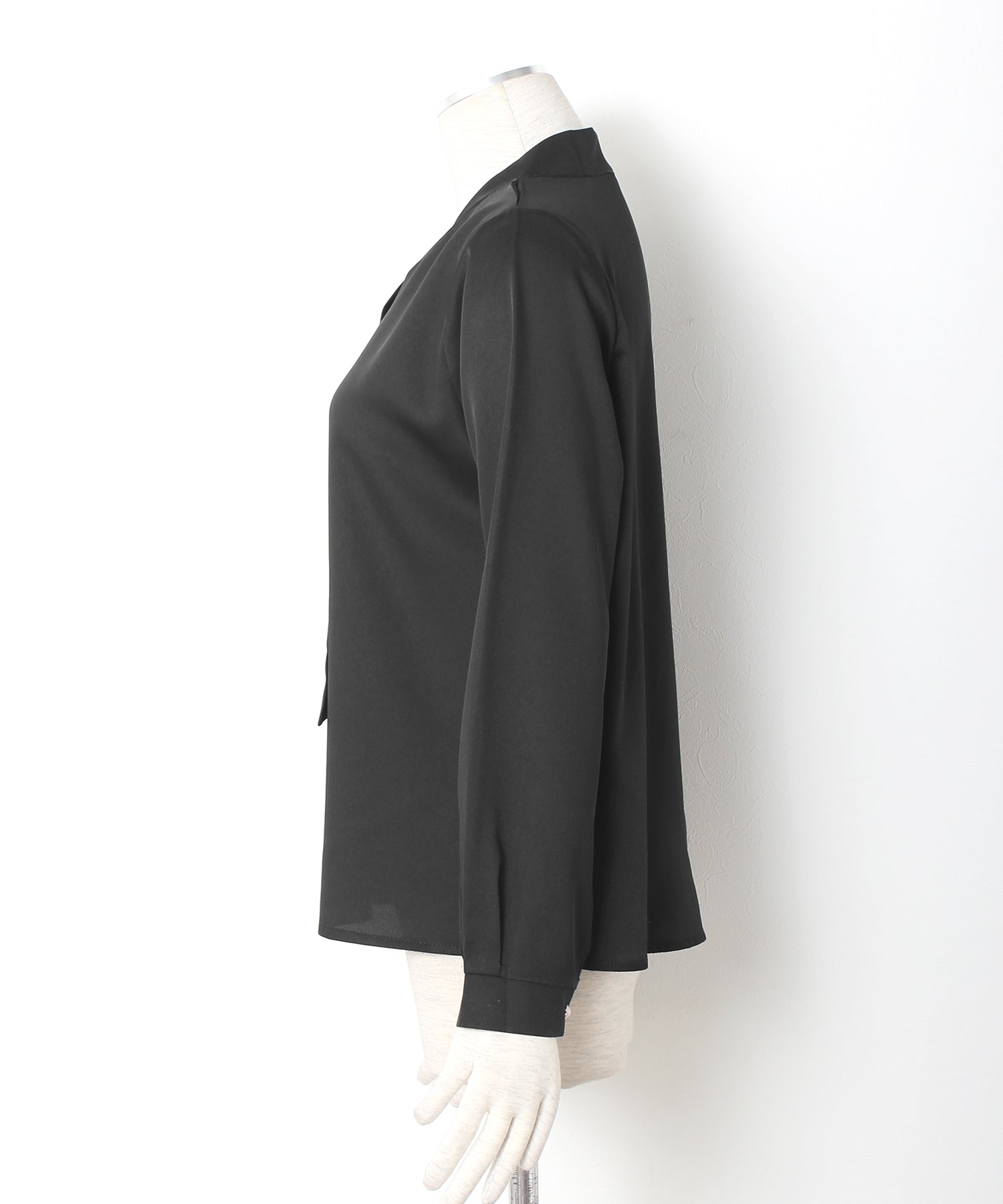 Grandeil Grandeir Long Sleeve Bow Thai Nai上衣