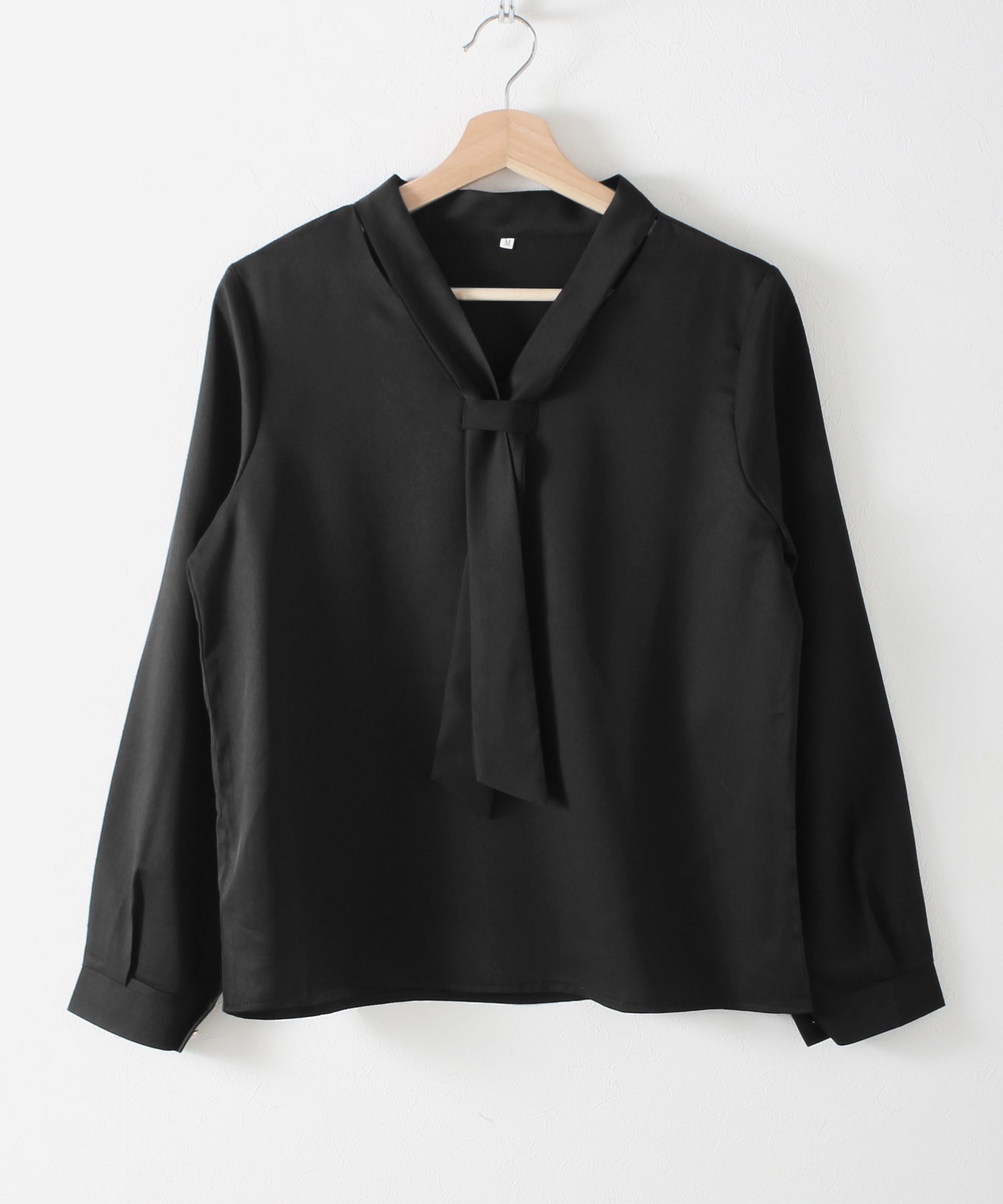 Grandeil Grandeir Long Sleeve Bow Thai Nai上衣