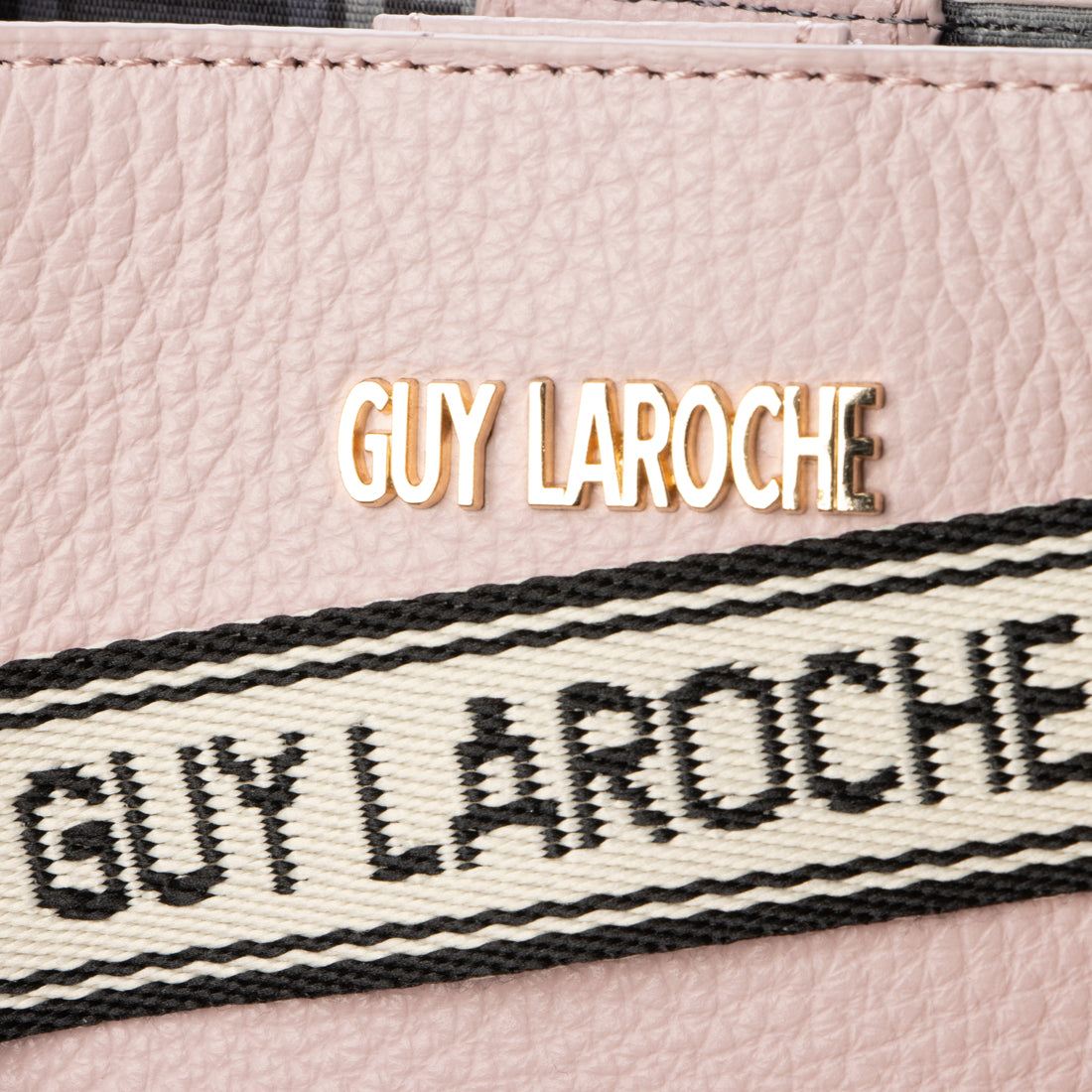 ギ ラロッシュ Guy Laroche イタリアンレザー 牛革カードケース付き ショルダーバッグ