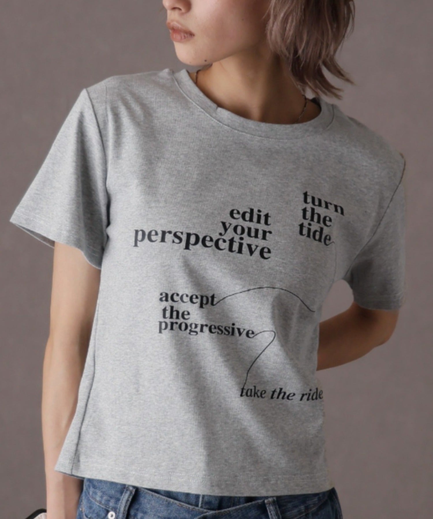 ガーリードール Girly Doll ロゴプリントコンパクトTシャツ （グレー） グレー