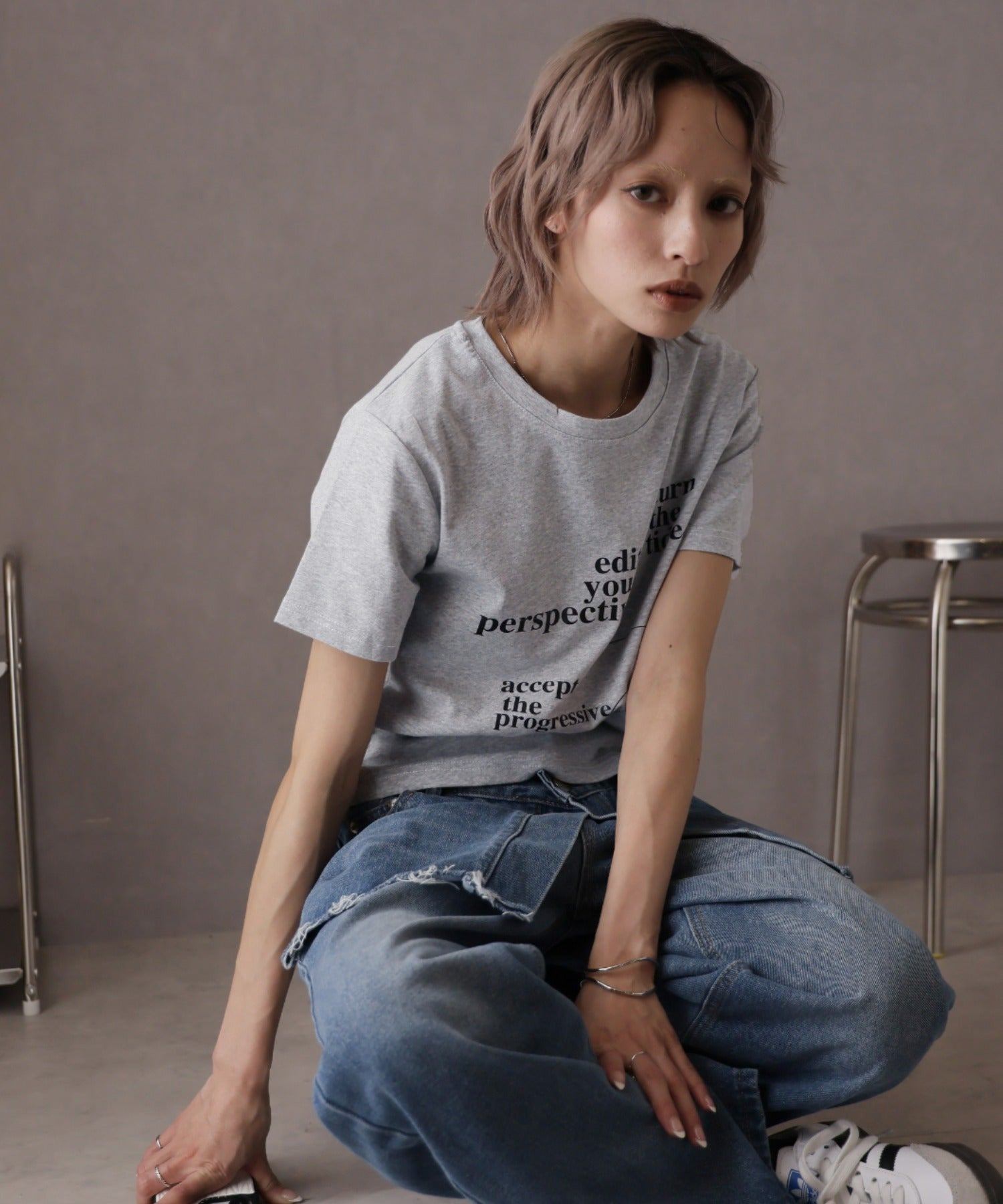 ガーリードール Girly Doll ロゴプリントコンパクトTシャツ （グレー） グレー