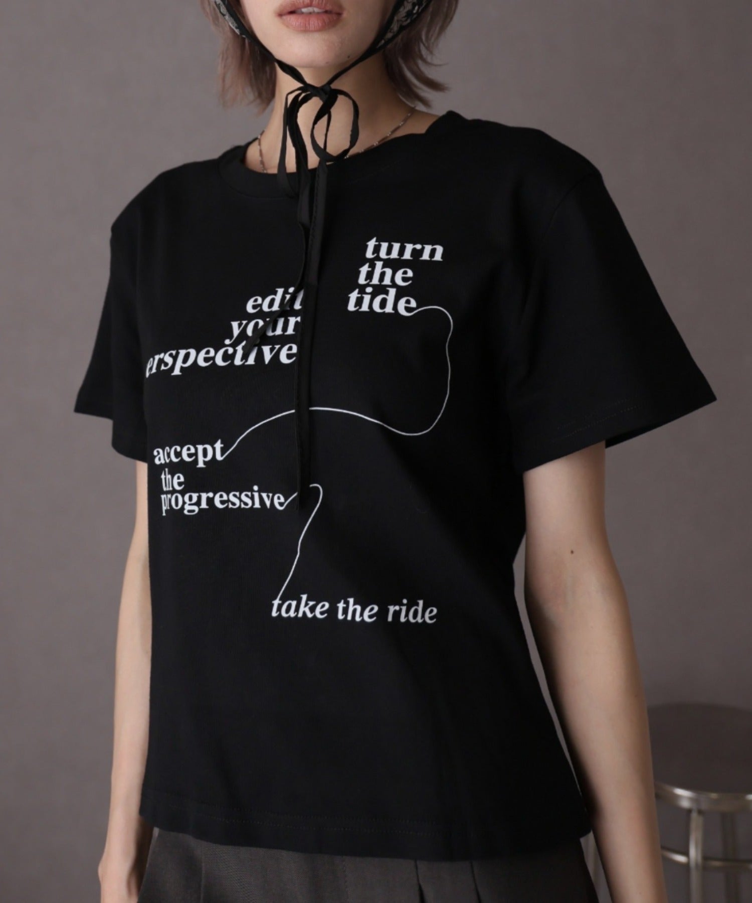 ガーリードール Girly Doll ロゴプリントコンパクトTシャツ （ブラック） ブラック