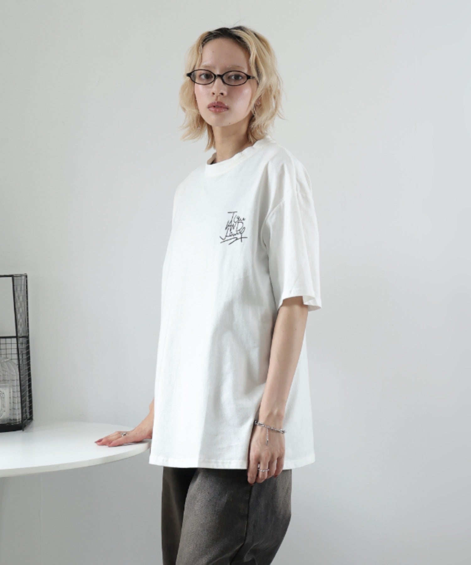 ガーリードール Girly Doll バックプリントオーバーTシャツ （ホワイト） ホワイト