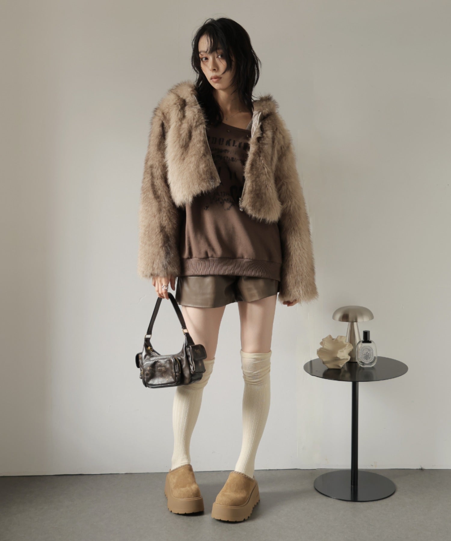 ガーリードール Girly Doll フード付きフェイクファーショート丈コート （ライトブラウン） ライトブラウン