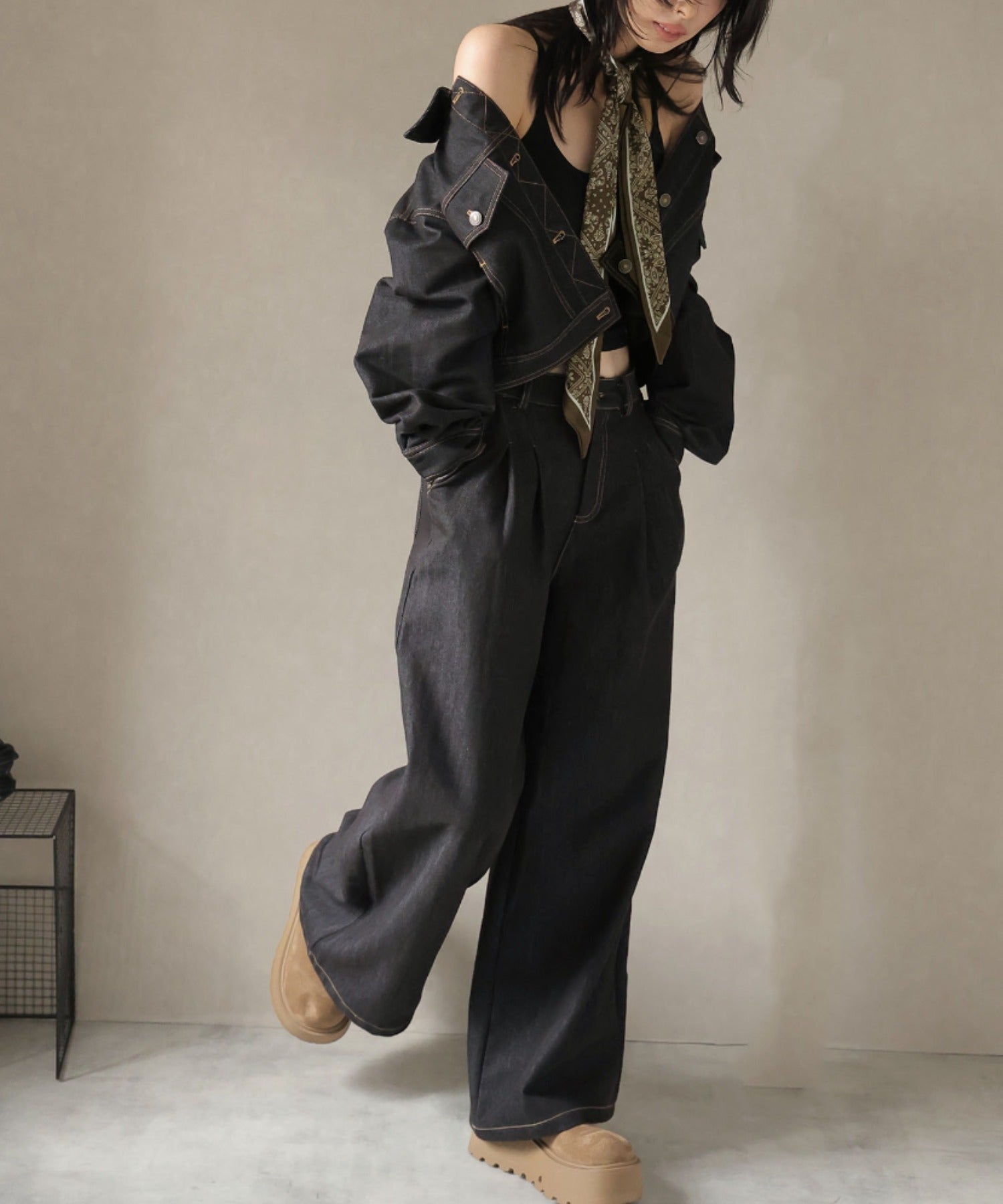 ガーリードール Girly Doll スカーフ付きデニムセットアップ ジャケット×パンツ （ブラック） ブラック