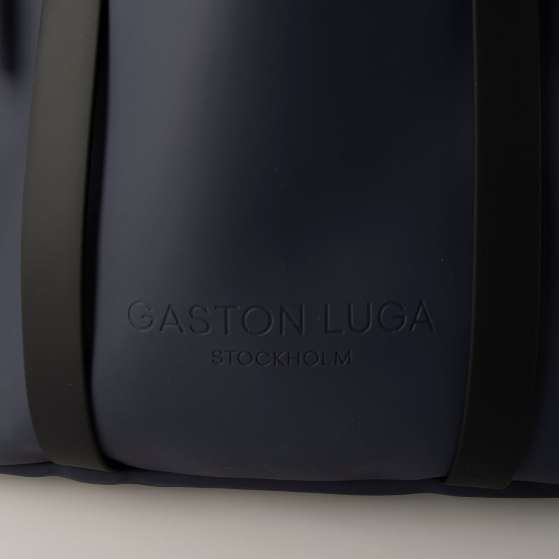 GASTON LUGA GASTON LUGA Splash 11-13 inch Backpack Rucksack Commuting School Business Lightweight Waterproof Vegan Leather Scandinavian Design Men's Women's Unisex Business Casual Popular Luxury Elegant Stylish Celebration Gift Present