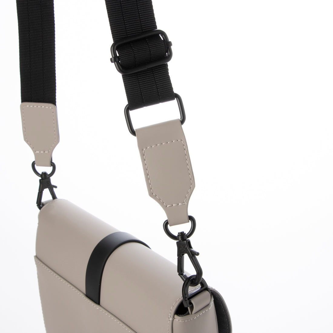 GASTON LUGA GASTON LUGA GASTON LUGA GASTON LUGA Splash Moon Crossbody Splash Moon Crossbody