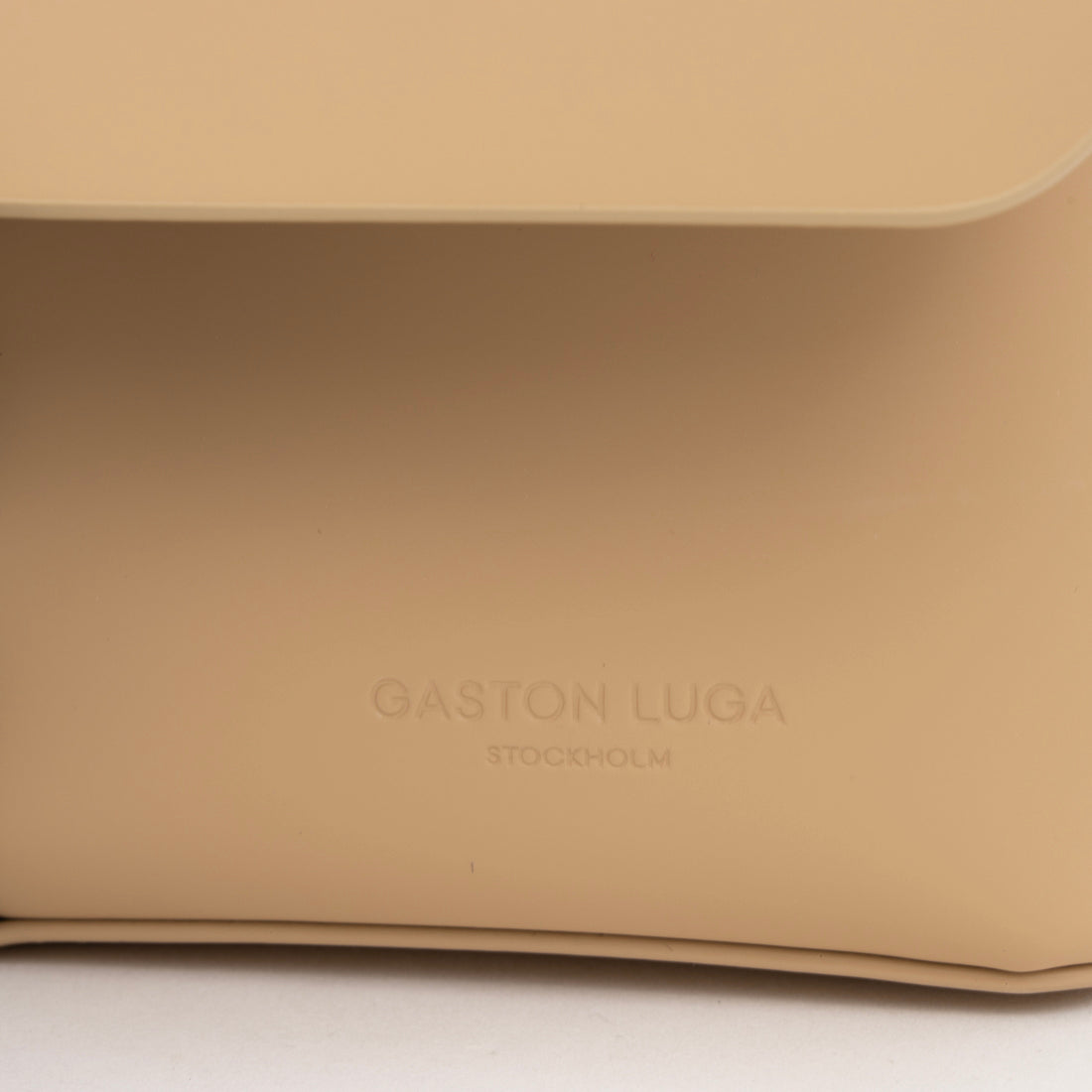ガストンルーガ GASTON LUGA ガストンルーガ GASTON LUGA 【限定カラー】 Splash Crossbody Bag スプラッシュ クロスボディバッグ メッセンジャーバッグ （ラテ） （ラテ） ラテ