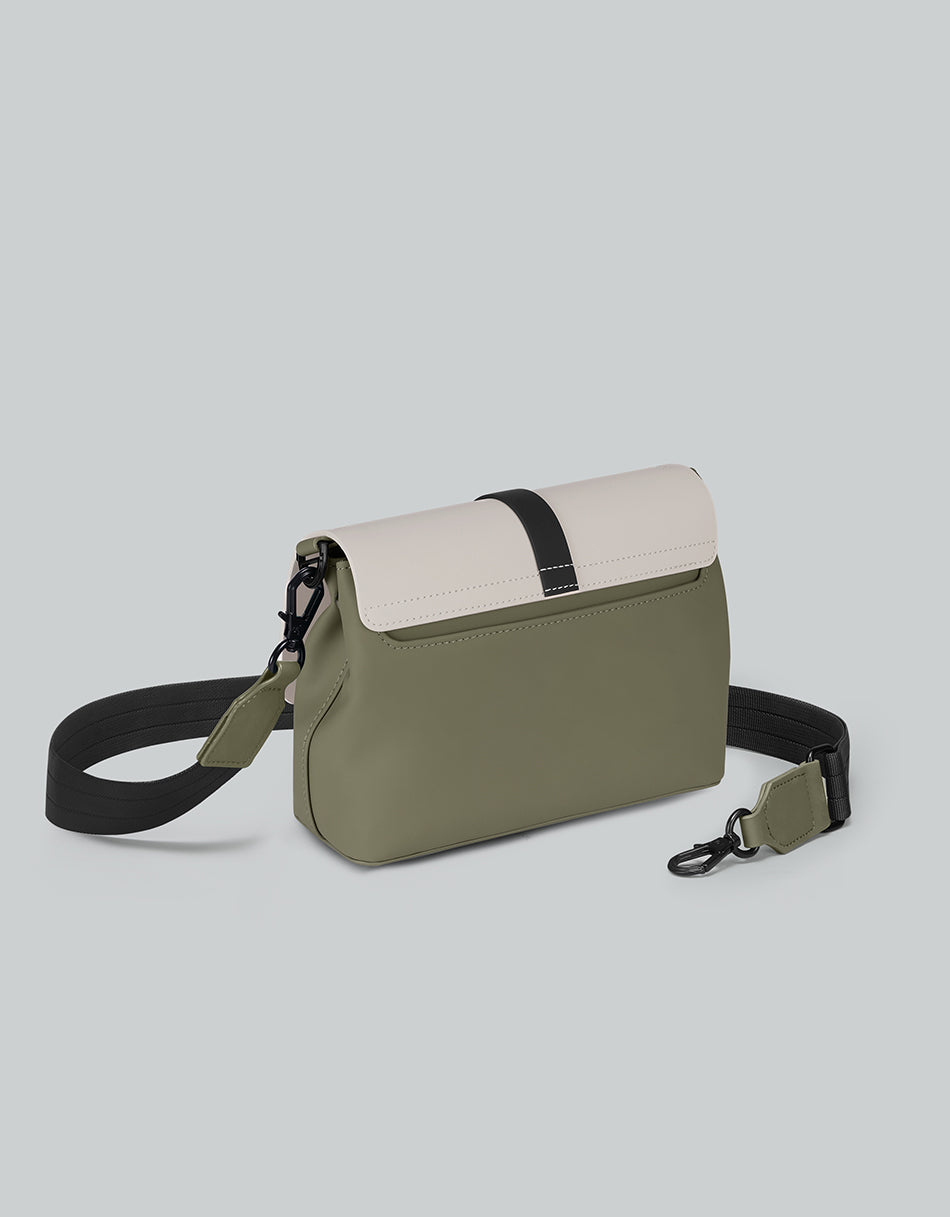 ガストンルーガ GASTON LUGA ガストンルーガ GASTON LUGA 【限定カラー】 Splash Crossbody Bag スプラッシュ クロスボディバッグ メッセンジャーバッグ （クラウドクリーム×セージ） （クラウドクリーム×セージ） クラウドクリーム×セージ