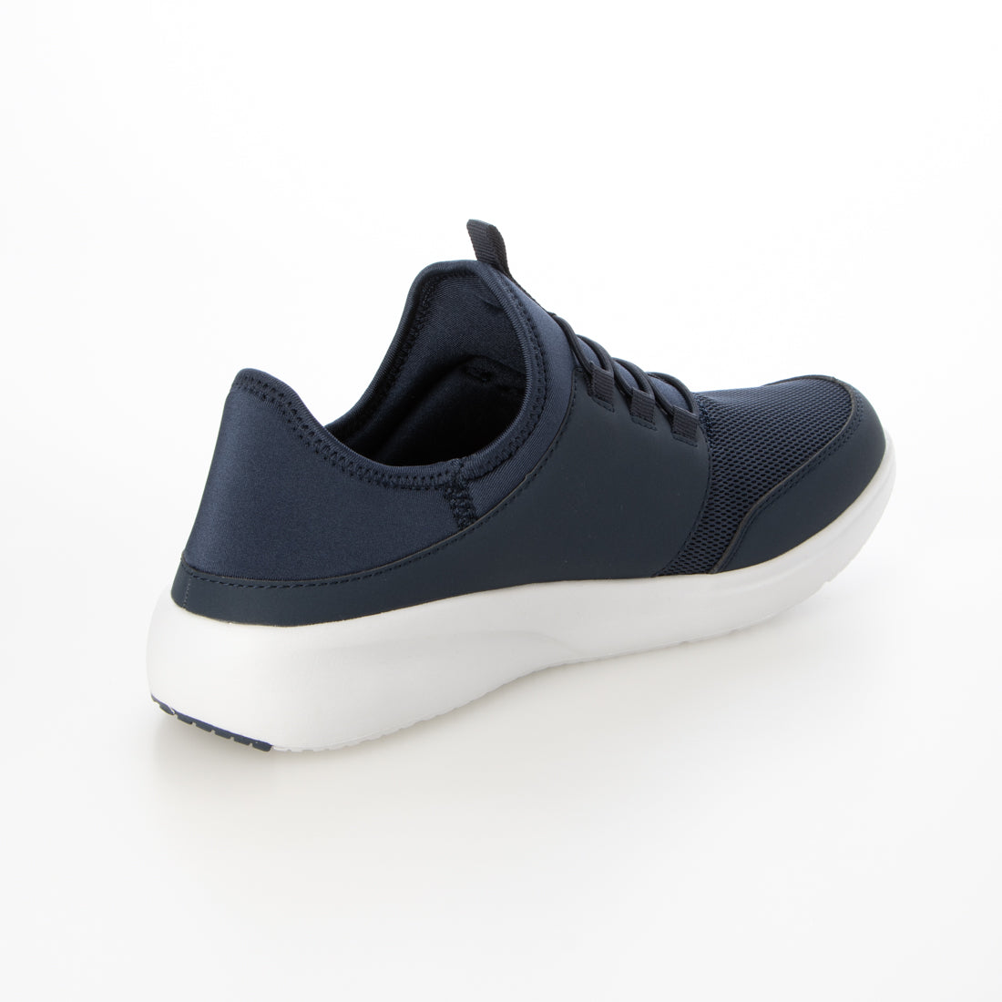 GAP　軽量キックバックスニーカー　GPU22442C