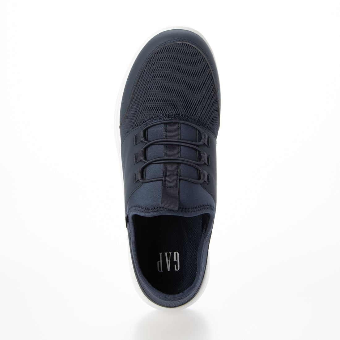 GAP　軽量キックバックスニーカー　GPU22442C