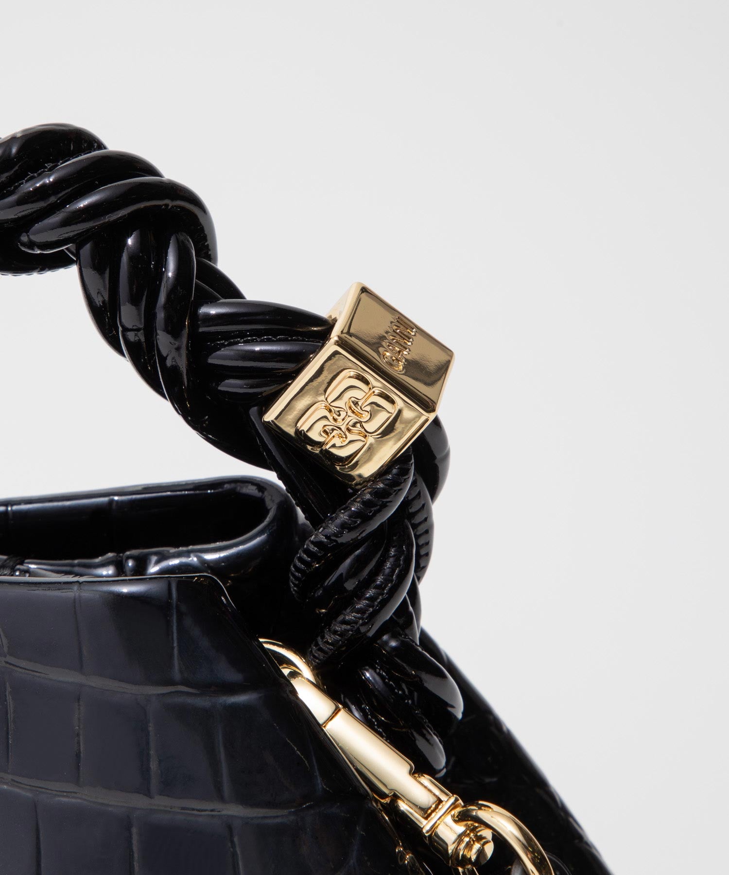 ガニー GANNI ガニー GANNI A6083 ショルダーバッグ Bou Bag Small Patent Croco レディース バック クロコ パテントハンドバッグ （ブラック） ブラック
