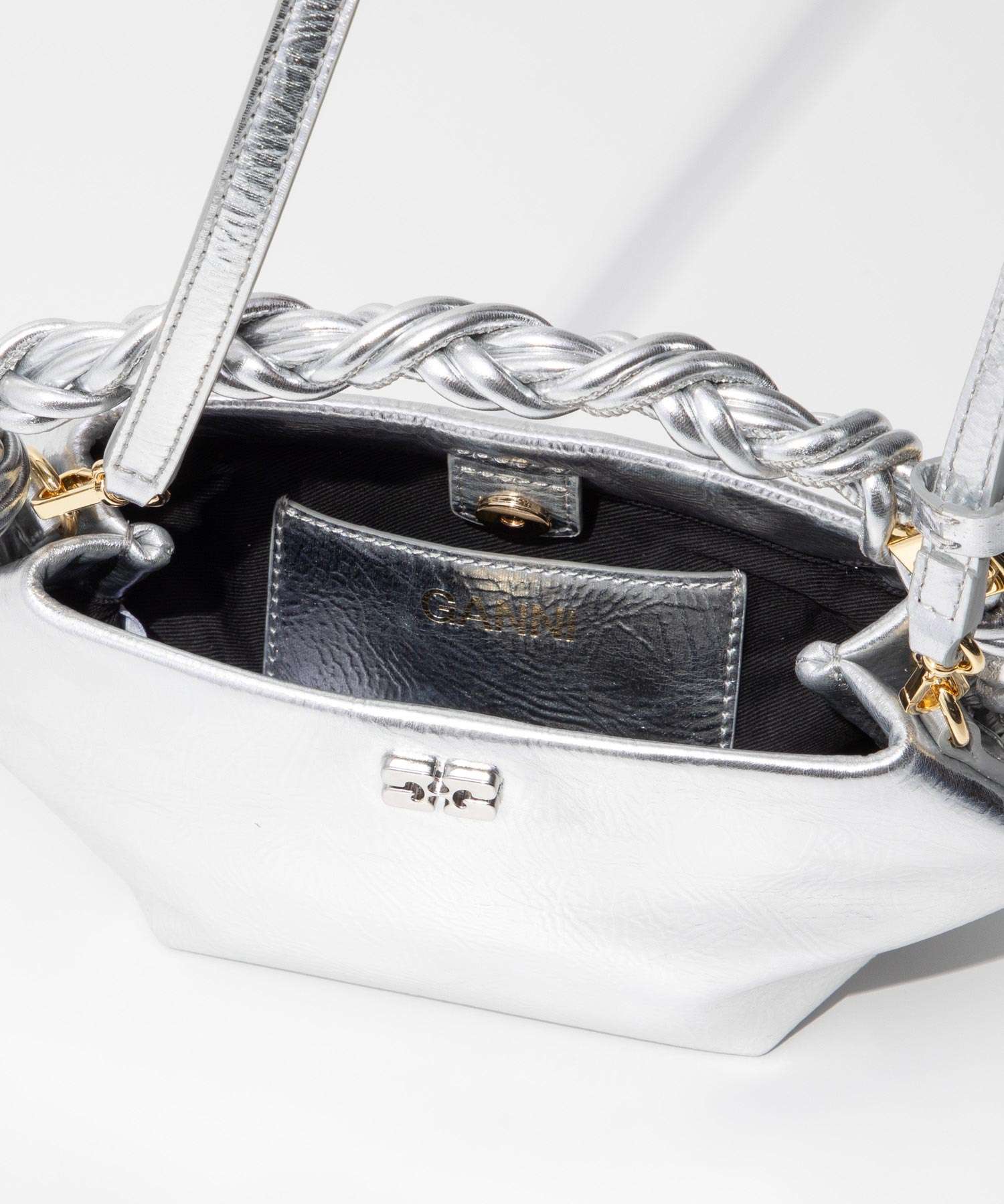 ガニー GANNI ガニー GANNI A6595 ショルダーバッグ Bou Bag Mini Metallic レディース バック ミニバッグ ハンドバッグ （シルバー） シルバー
