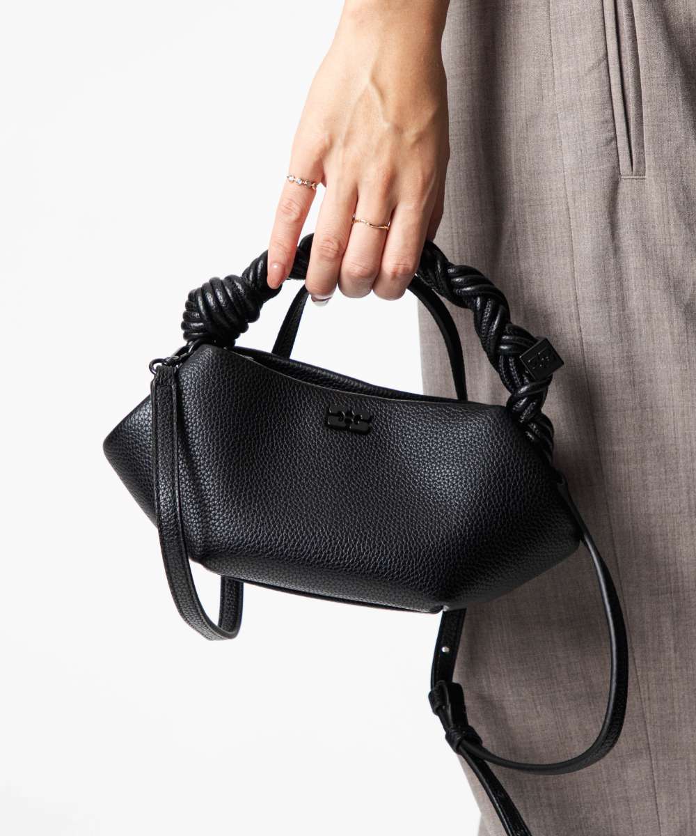 ガニー GANNI ガニー GANNI Grained Mini Ganni Bou Bag Grained グレイン ミニ ガニー ボウ バッグ A6961 5894 ハンドバッグ ショルダーバッグ （BLACK/ブラック） BLACK/ブラック
