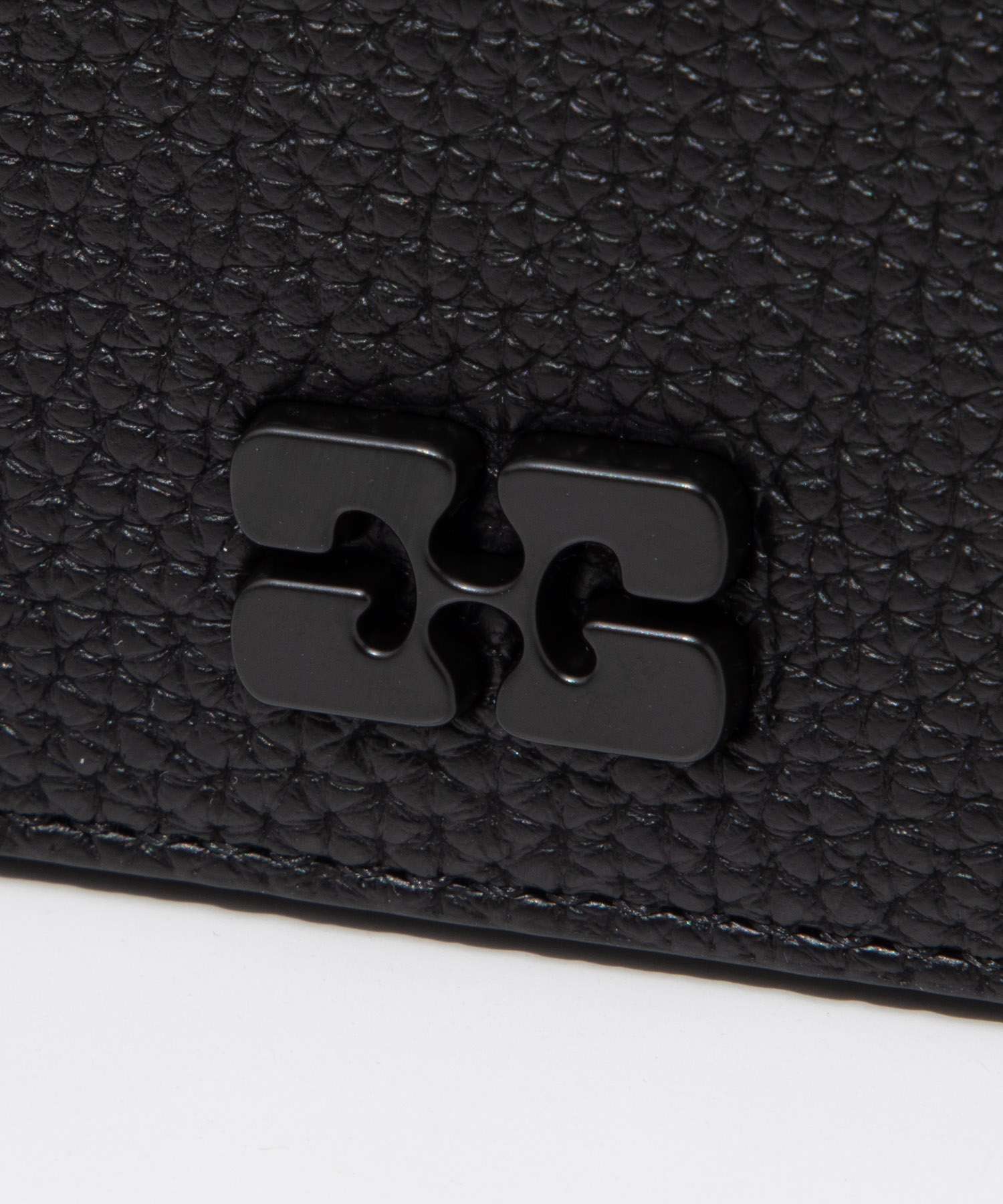 ガニー GANNI ガニー GANNI Card Holder With Flap Grained カードホルダー フラップ付き グレイン A7278 5898 A7279 5898 カードケース レ （CHICORY COFFEE/リコリコーヒー） CHICORY COFFEE/リコリコーヒー