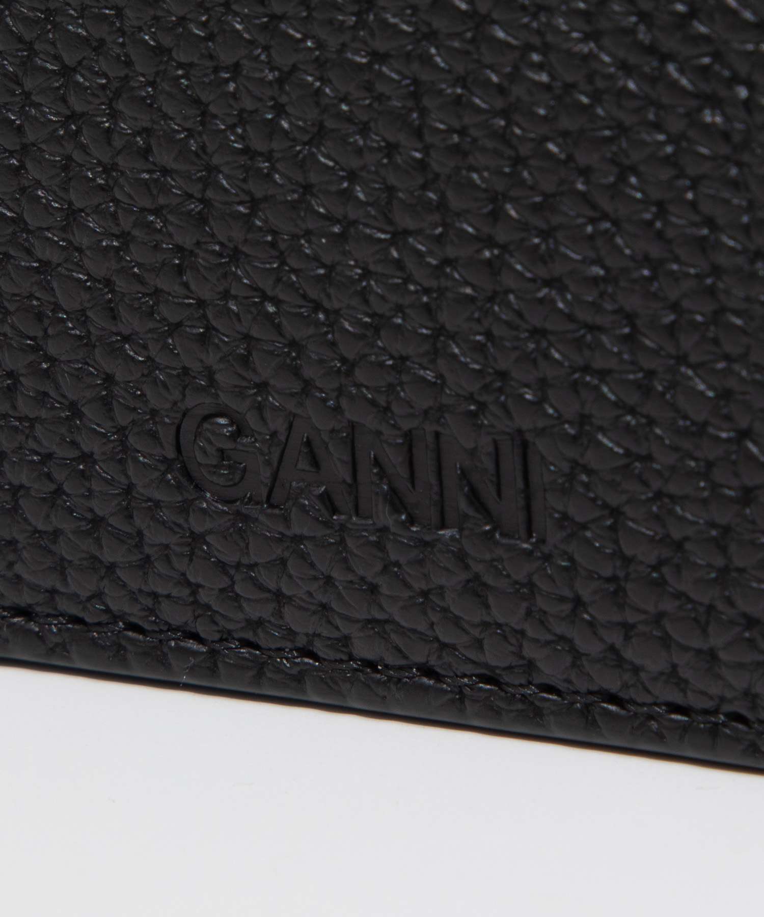 ガニー GANNI ガニー GANNI Card Holder With Flap Grained カードホルダー フラップ付き グレイン A7278 5898 A7279 5898 カードケース レ （CHICORY COFFEE/リコリコーヒー） CHICORY COFFEE/リコリコーヒー