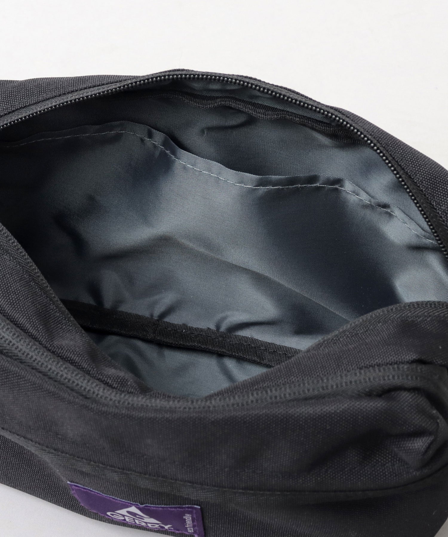 ジェリー GERRY 撥水加工 リサイクルポリエステル REPREVE マルチポケット 横型 ミニショルダーバッグ 旅行