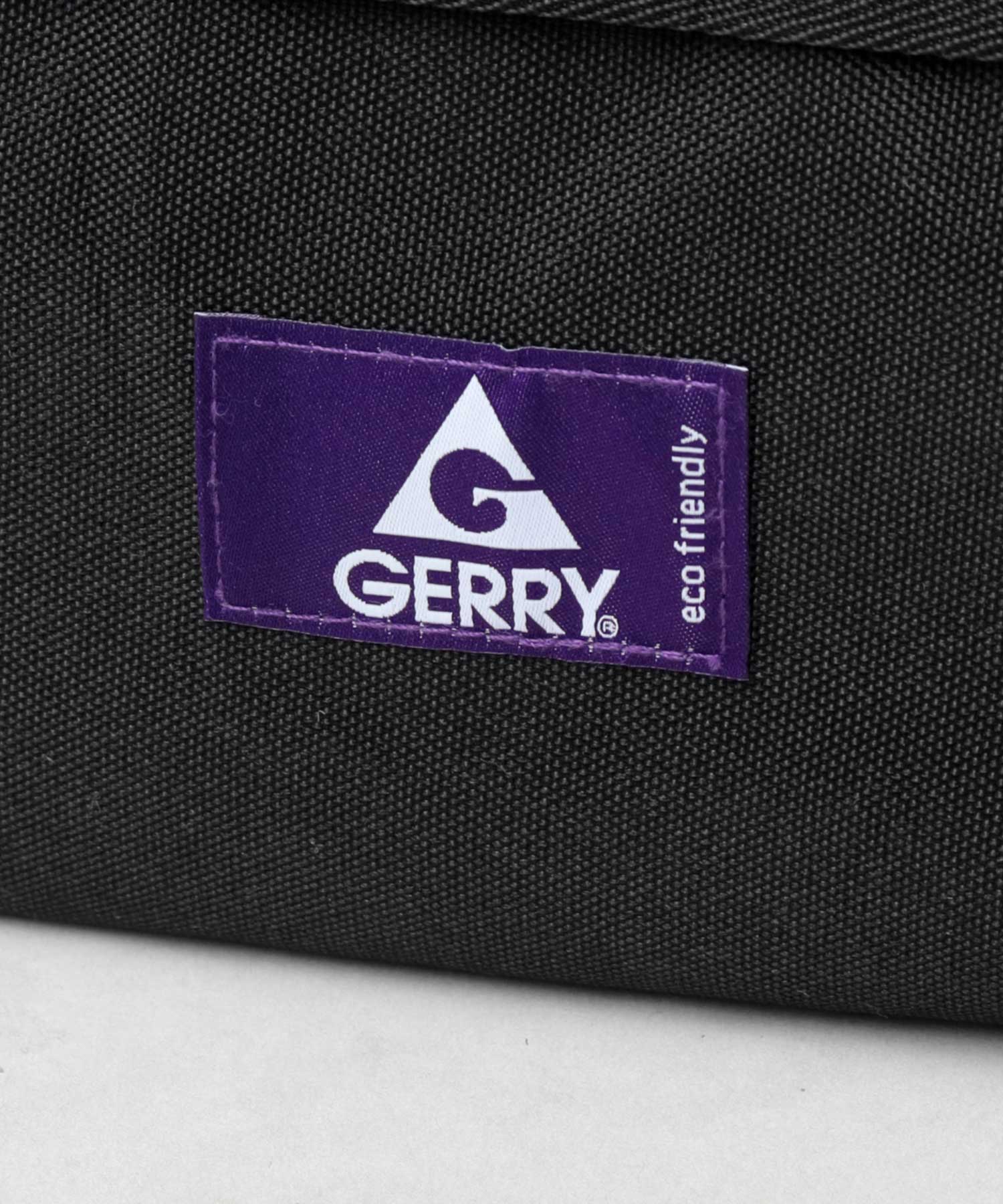 ジェリー GERRY 撥水加工 リサイクルポリエステル REPREVE マルチポケット 横型 ミニショルダーバッグ 旅行
