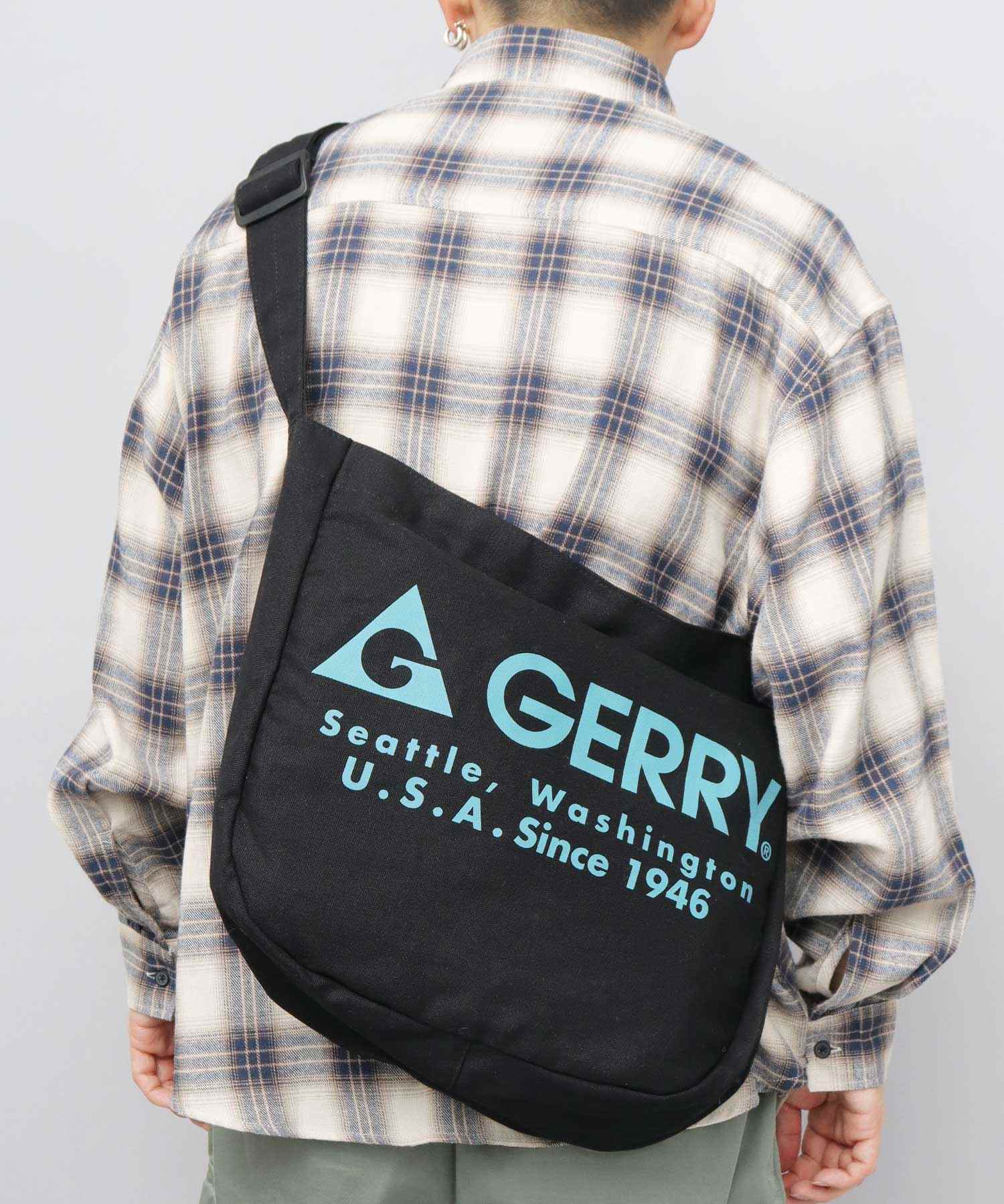 GERRY 肩背包男包黑色大容量大號斜背包
