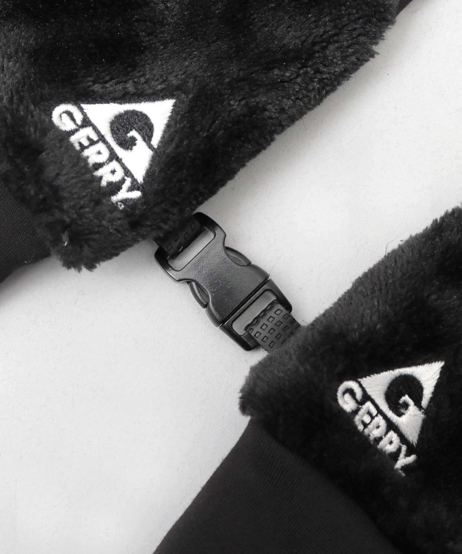 ジェリー GERRY ダイレクトタッチ仕様 グローブ 手袋 防寒 秋 冬 アウトドア スポーツ レジャー 通勤 通学 （ブラック） ブラック