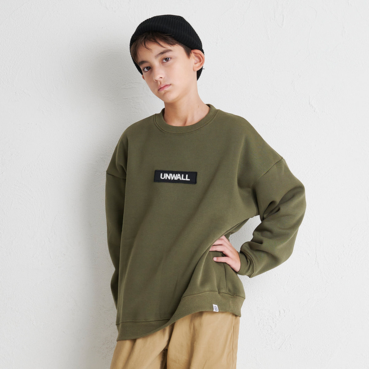 D.FIT Fleece Lined BIG Trainer BIG Silhouette Sweat Pullover Box Logo Patch