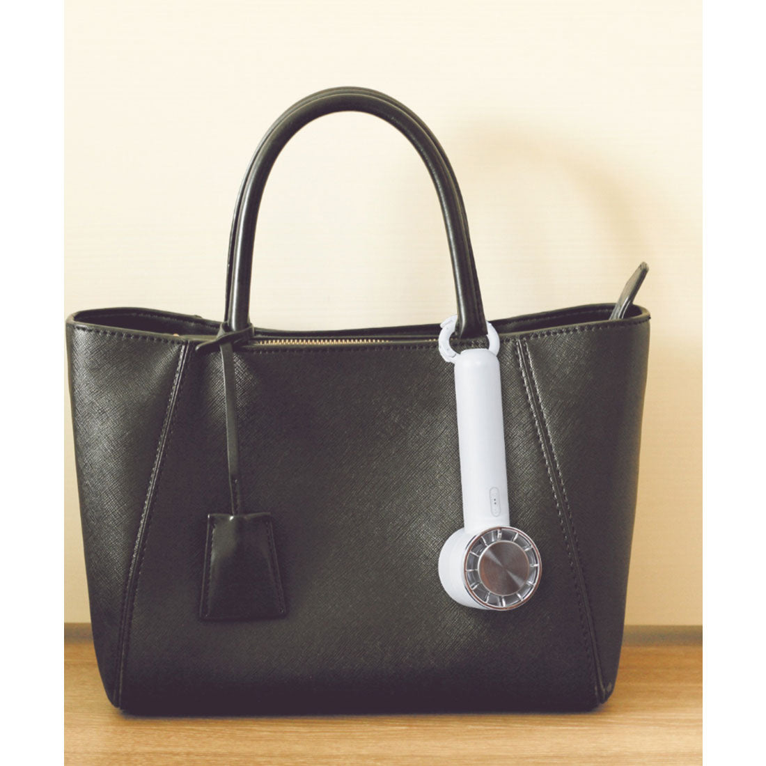 グローバルジャパン GLOBAL JAPAN ペルチェクールハンディファン （ホワイト） ホワイト