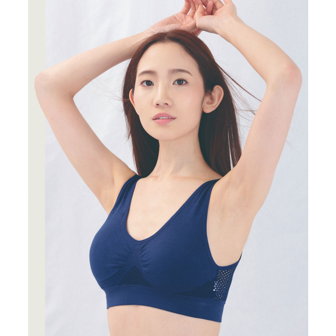 Global Japan Air Fit Light Bra, same color, 3 pack