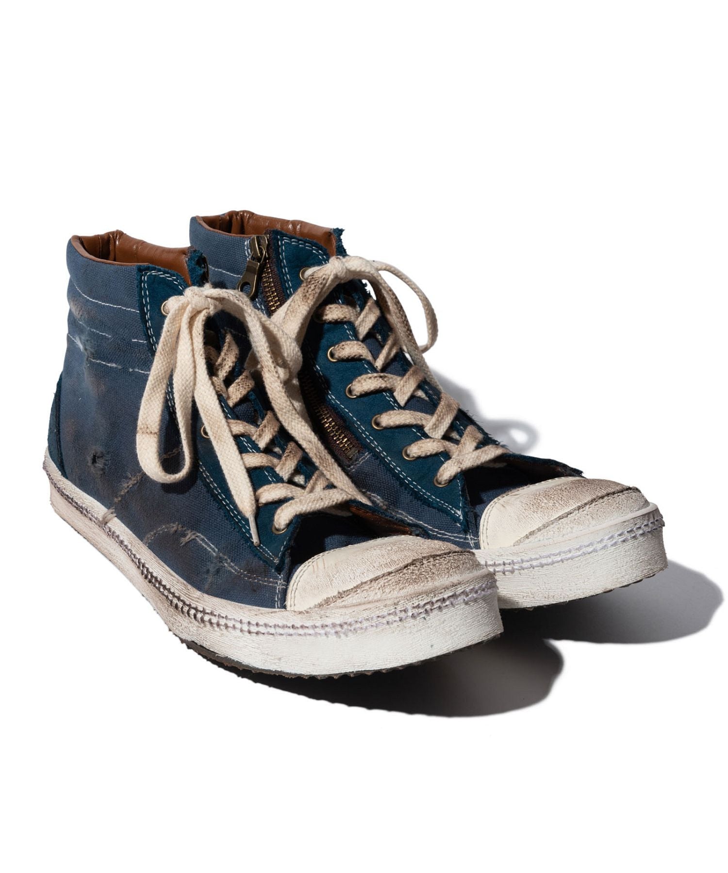 gram glamb Grunge sneakers