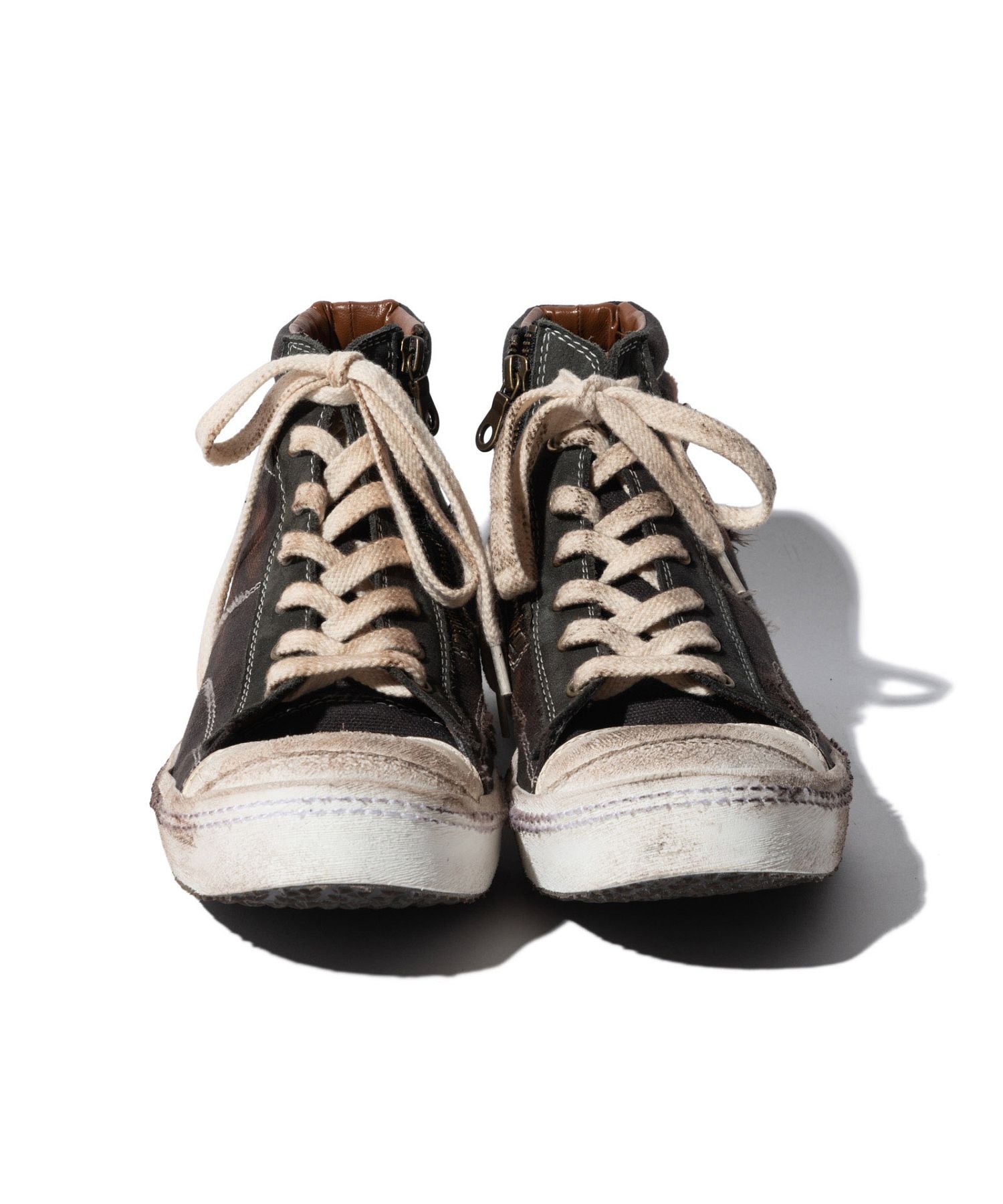gram glamb Grunge sneakers