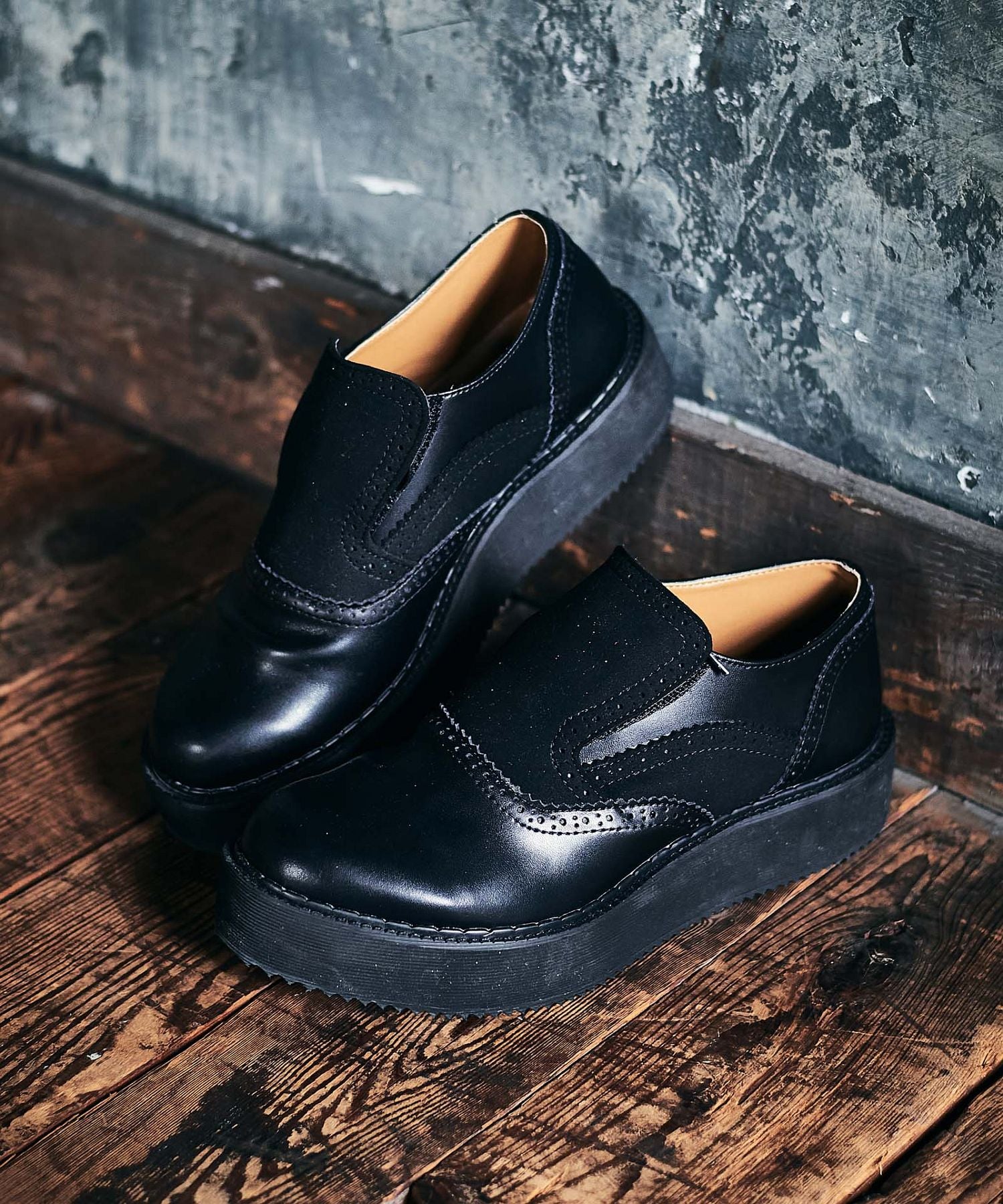 gram glamb Velcro short shoes