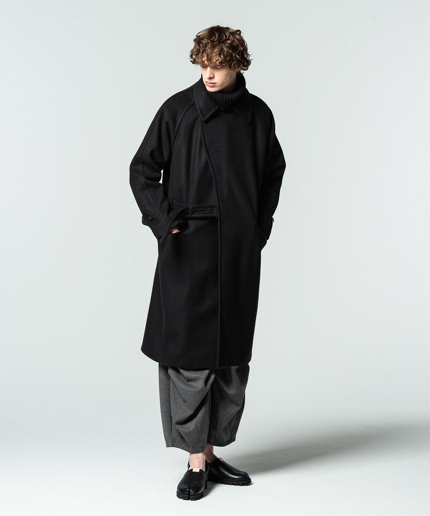 Gram glamb Easy cropped hem tuck pants