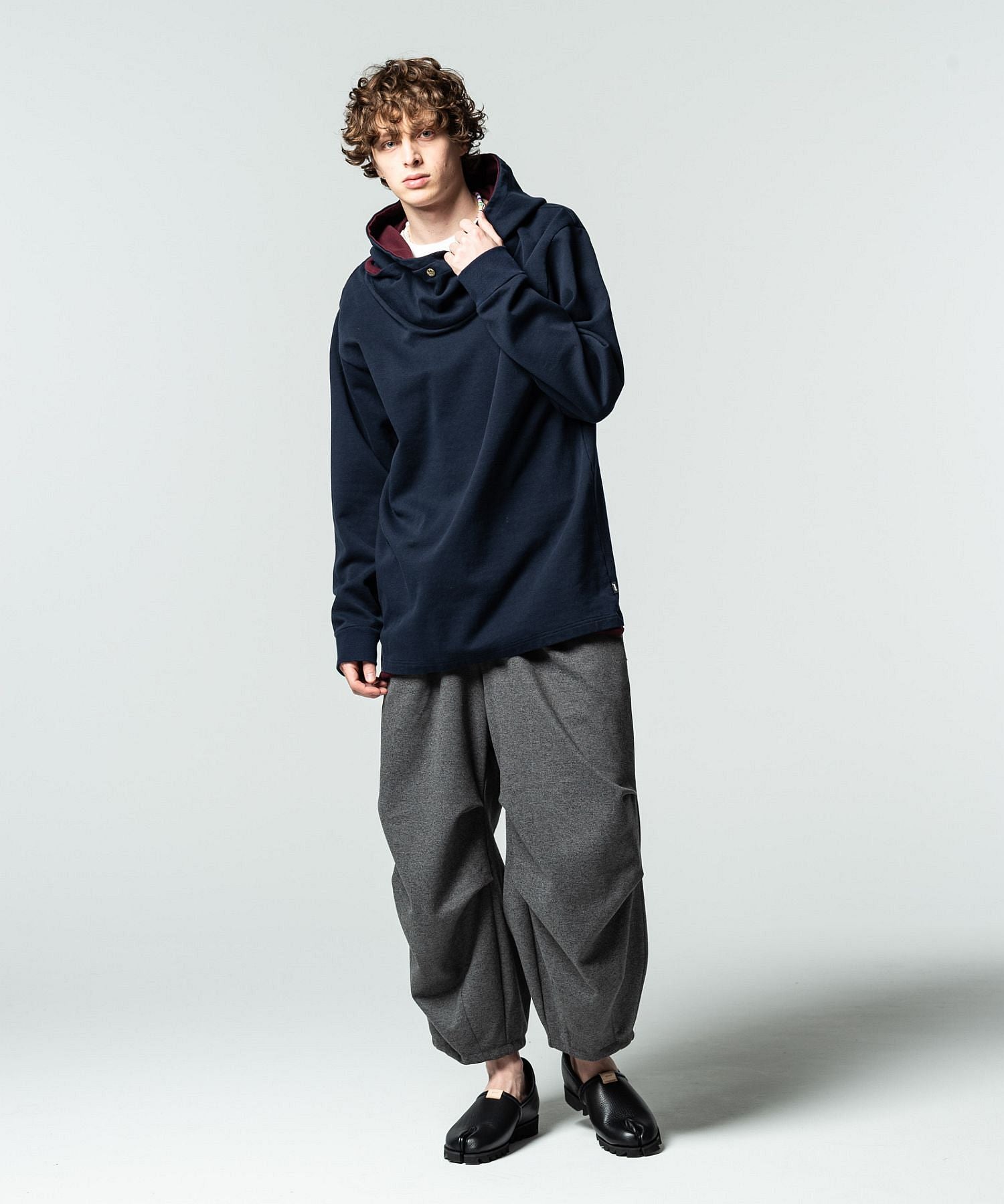 Gram glamb Easy cropped hem tuck pants
