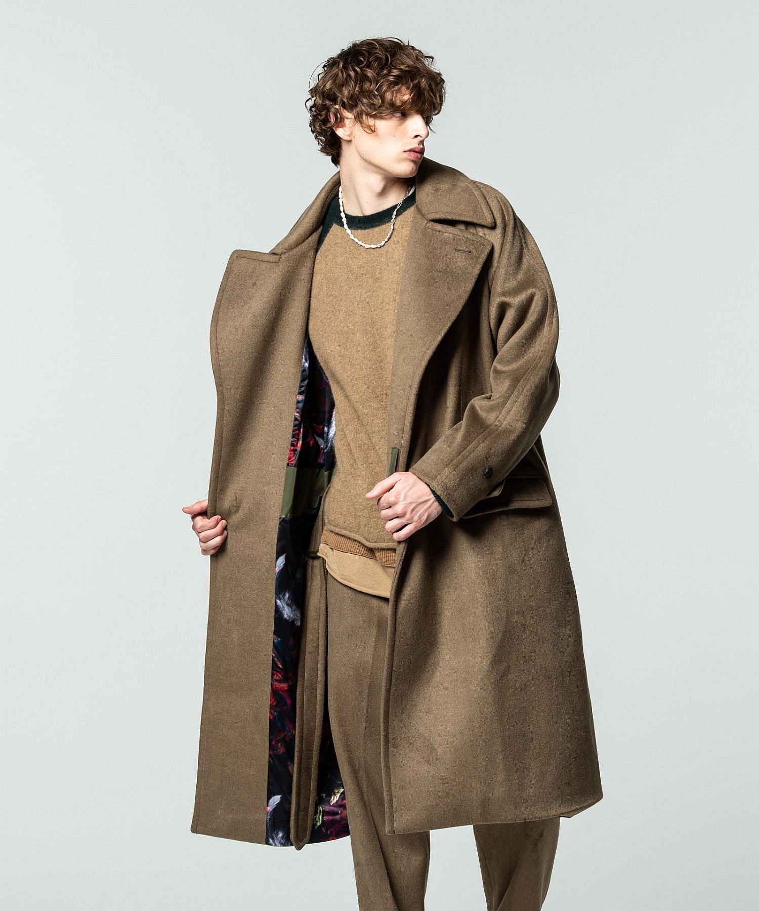 Gram glamb Gown chester coat