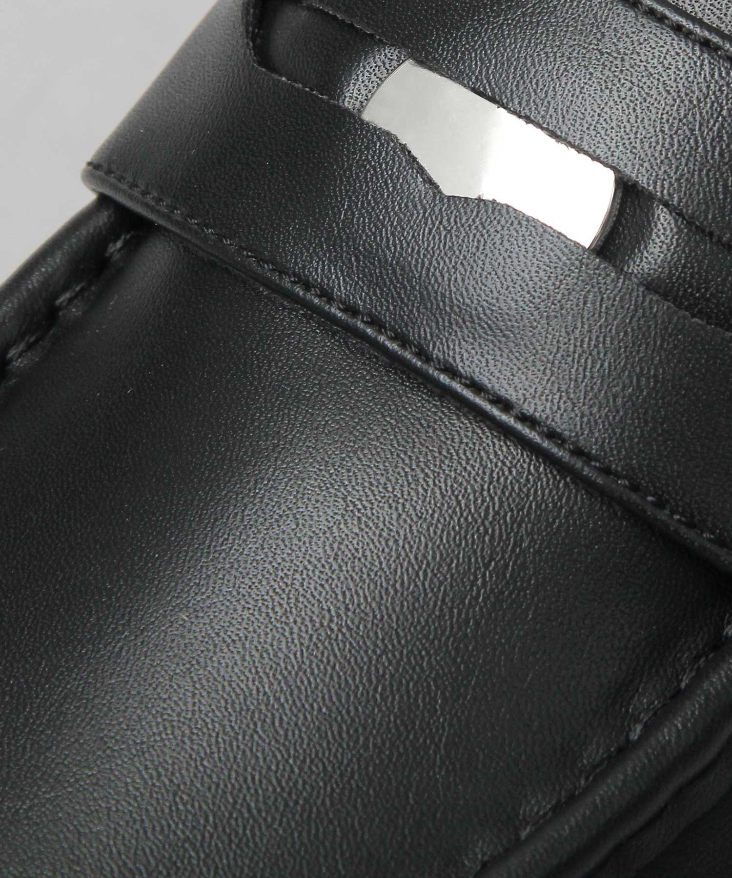 グラベラ glabella コインローファー 厚底 ローファー トラックソール 黒 （ブラック A） ブラック₋A