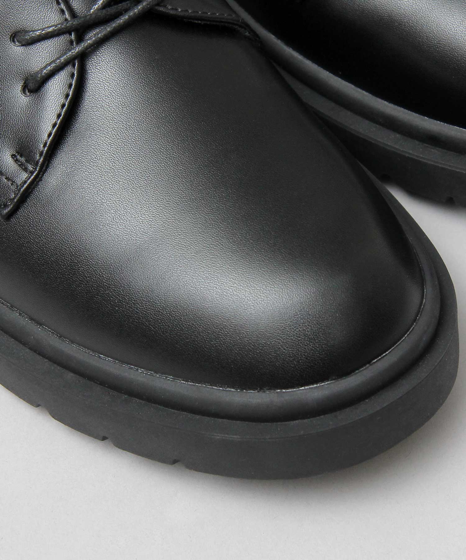 glabella 牛津鞋繫帶假皮革黑色