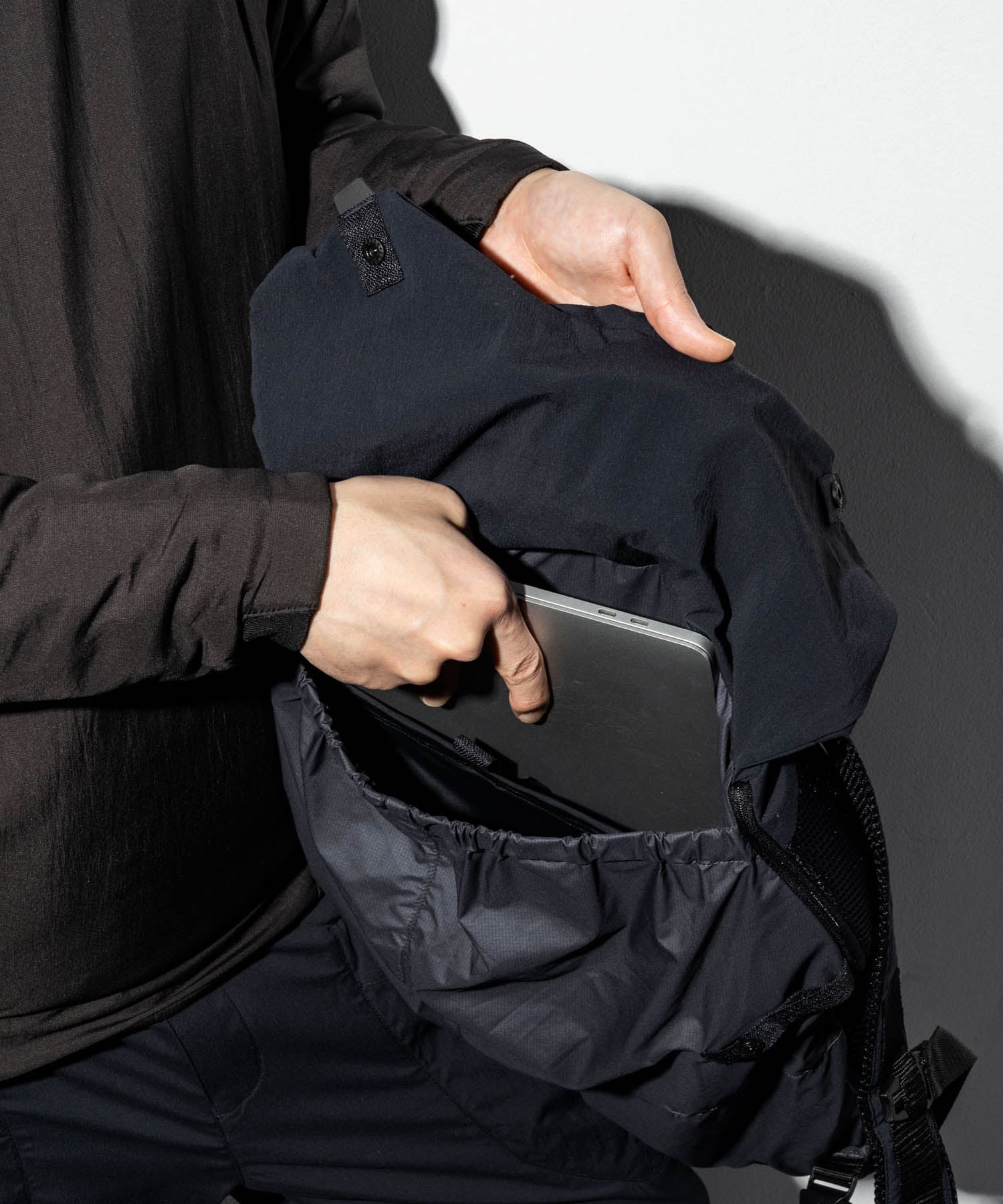 Alc Phoenix alk phenix Convoy jacket / Karu-Stretch Taffeta II x GORETEX SUPER LIG 【Featured in GoodsPress magazine】