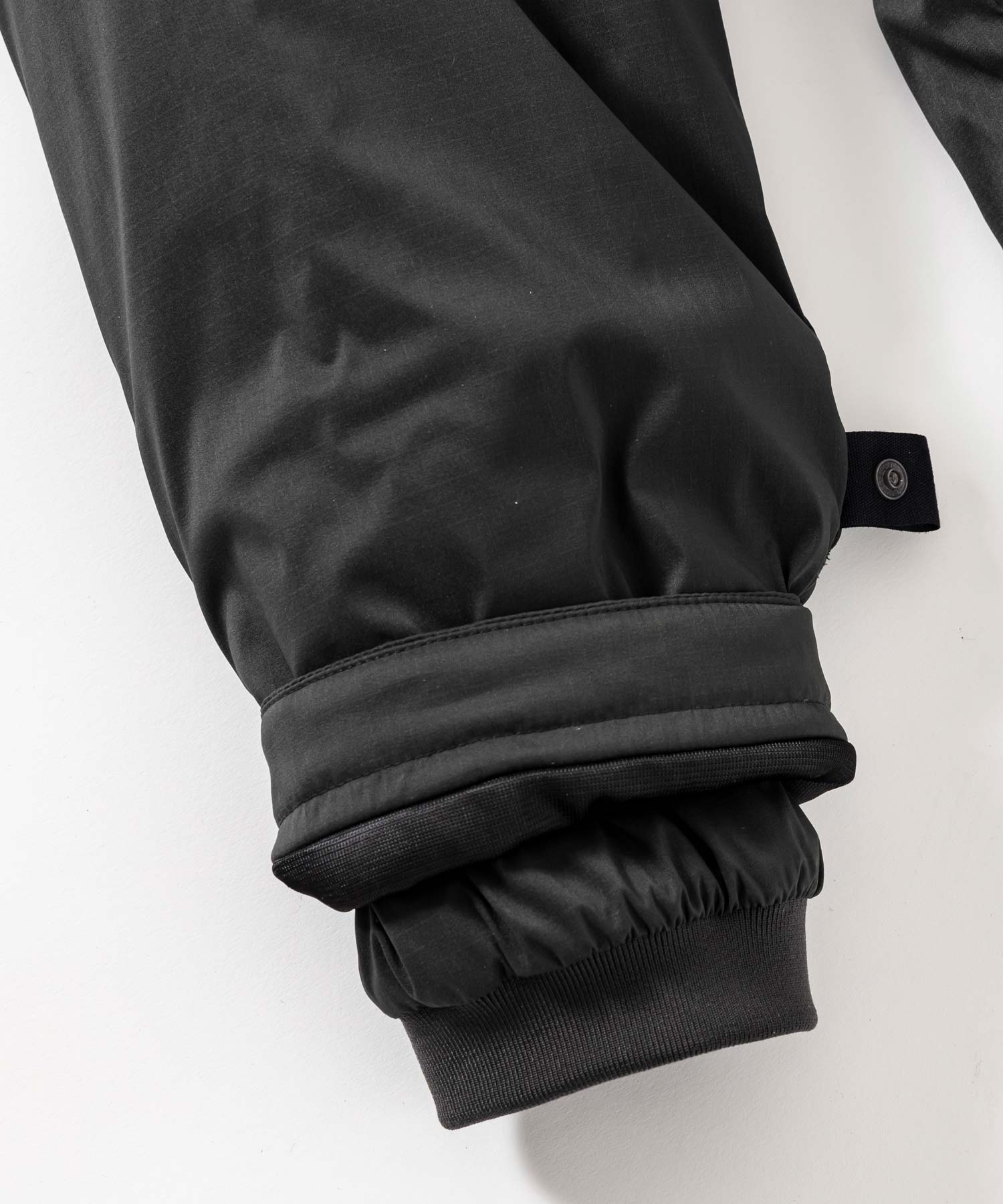 アルクフェニックス alk phenix alk phenix ハーフジップロングスリーブ・アウター 中綿ジャケット Insuluted air half zip/PERTEX