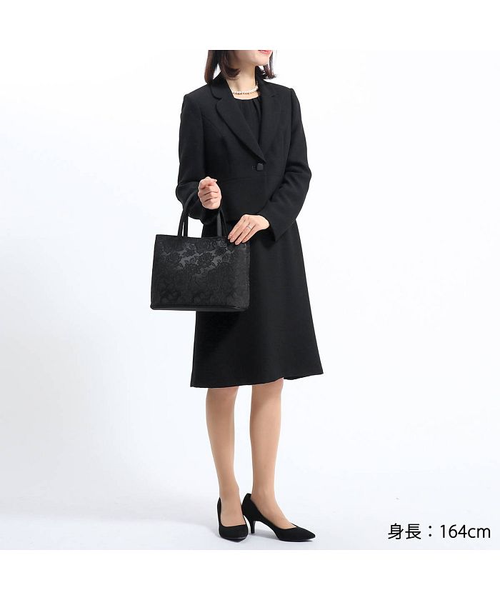 イワサ IWASA 岩佐 フォーマルバッグ IWASA イワサ バラジャガード二層式バッグ ブラックフォーマル バッグ 日本製 黒 冠婚葬祭 9108 （ブラック） ブラック