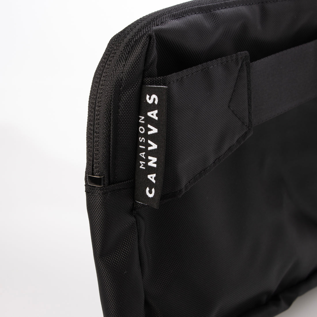 メゾンキャンバス MAISON CANVVAS M2047 TRAVEL WAIST POUCH （ブラック） ブラック