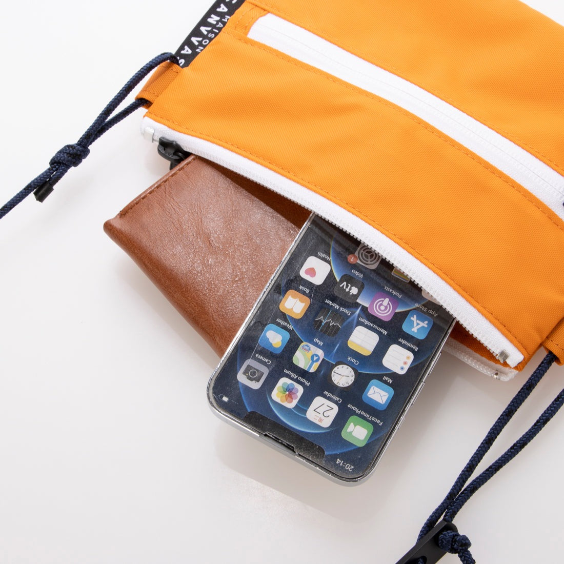 メゾンキャンバス MAISON CANVVAS M1039 TEFOX TRAVEL WALLET （オレンジ） オレンジ