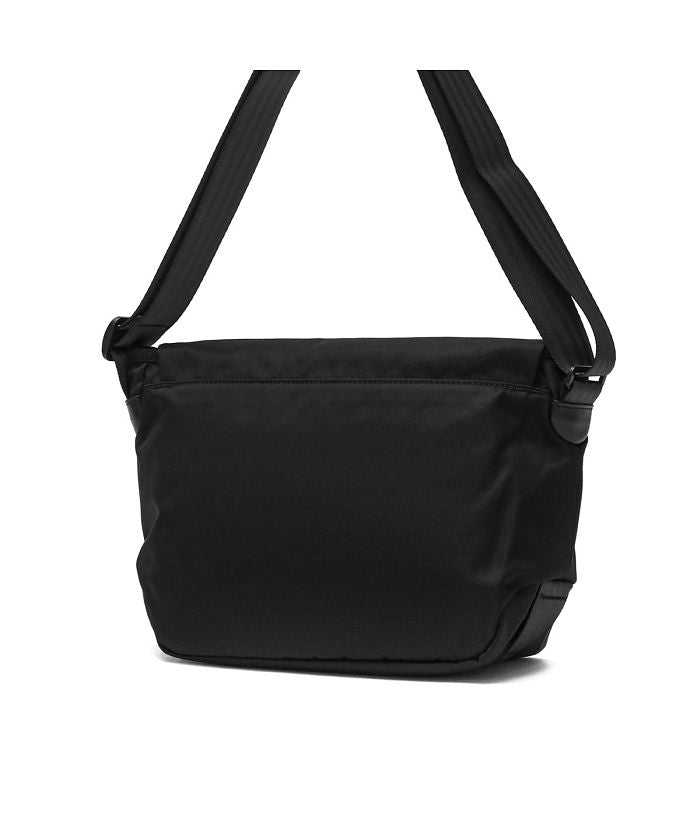 マンハッタンポーテージ ブラックレーベル Manhattan Portage/BLACK LABEL 【日本正規品】マンハッタンポーテージ ブラックレーベル ショルダーバッグ Manhattan Portage BLACK LABEL MP1616TWLBL （ブラック） ブラック